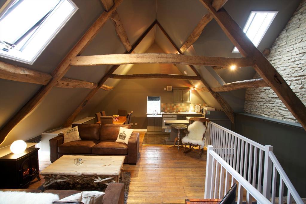 Отель The Kings Arms Дидмартон Номер фото